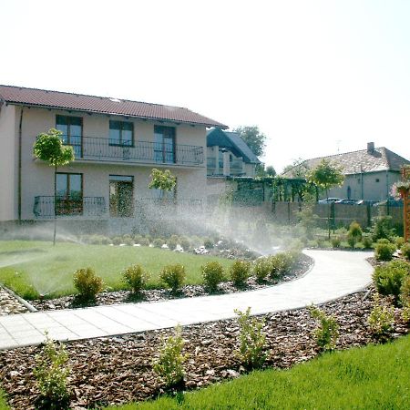 Penzion Karen Podhájska Exterior foto